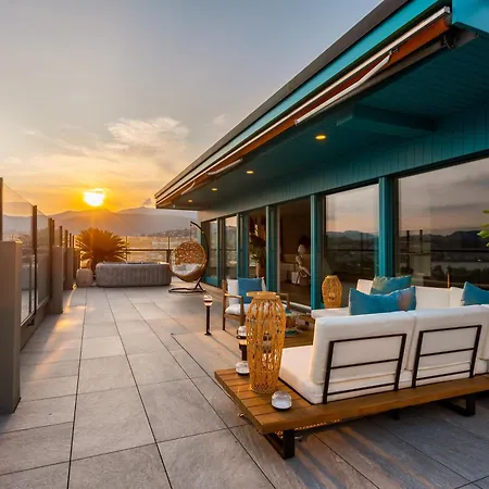Sky Lounge Penthouse, Lux, 5 Stelle
