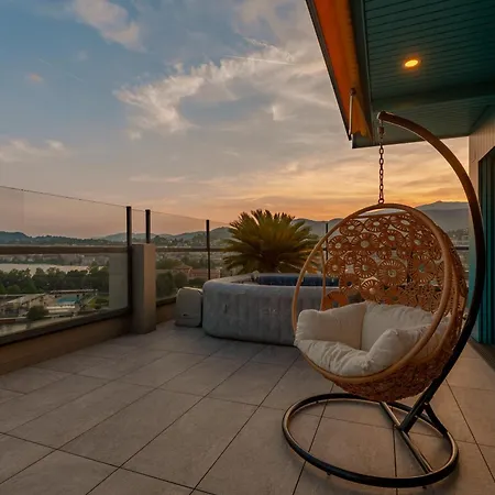 Sky Lounge Penthouse, Lux, 5 Stelle